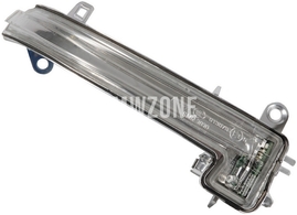 Směrovka zpětného zrcátka LED pravá Fx řada 1,2,3,4 / X1 E84 (OEM)