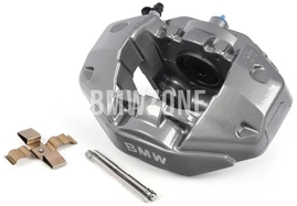 Zadní brzdový třmen pravý M-Performance (324x22mm kotouč) (OEM)