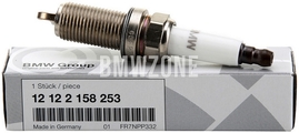 Zapalovací svíčka BMW 12122158252 // N46 N46N N62 N62N (OEM)